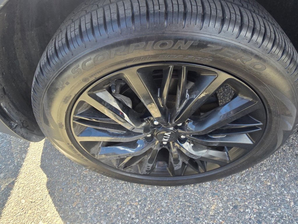 Used 2021 Kia Telluride SX w/ Towing Package image 20