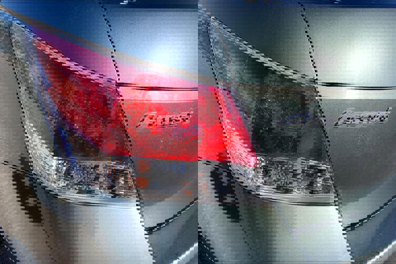 Used 2010 Honda Accord EX-L image 26