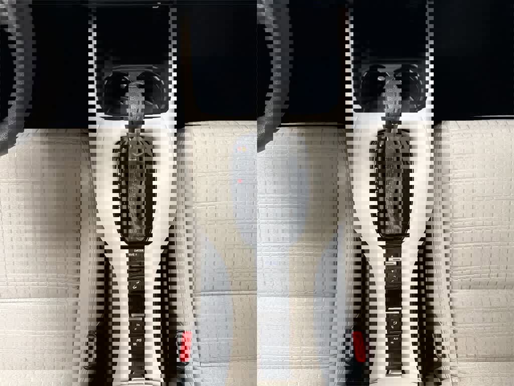 Certified 2024 Honda HR-V LX image 31