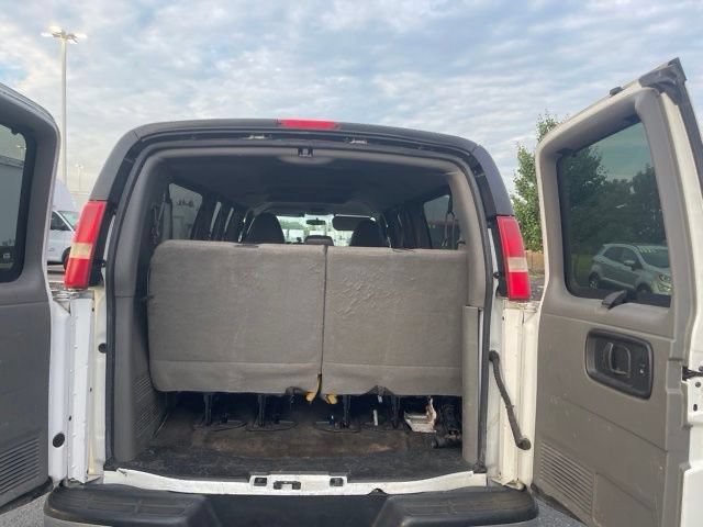 Used 2012 Chevrolet Express 3500 LT w/ LT Preferred Equipment Group RWD image 12