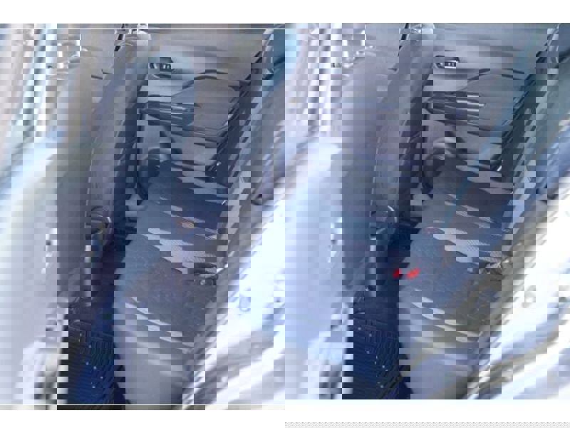 Used 2020 Nissan Kicks SV image 16