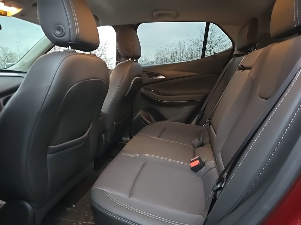 Used 2023 Buick Encore GX Select w/ Sport Touring Package image 15