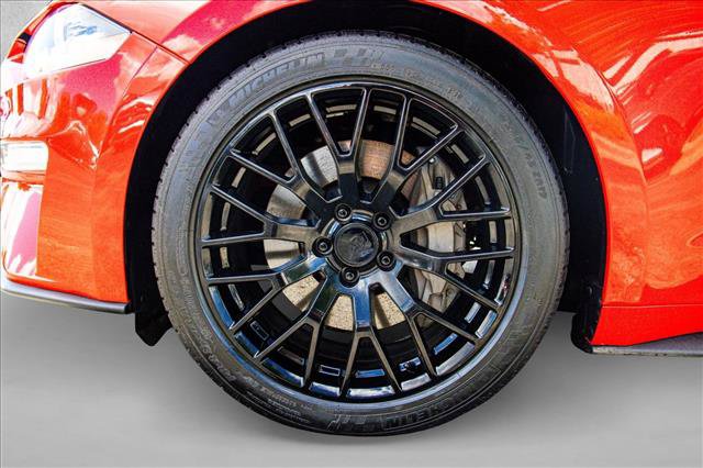 Used 2018 Ford Mustang GT Premium RWD image 9