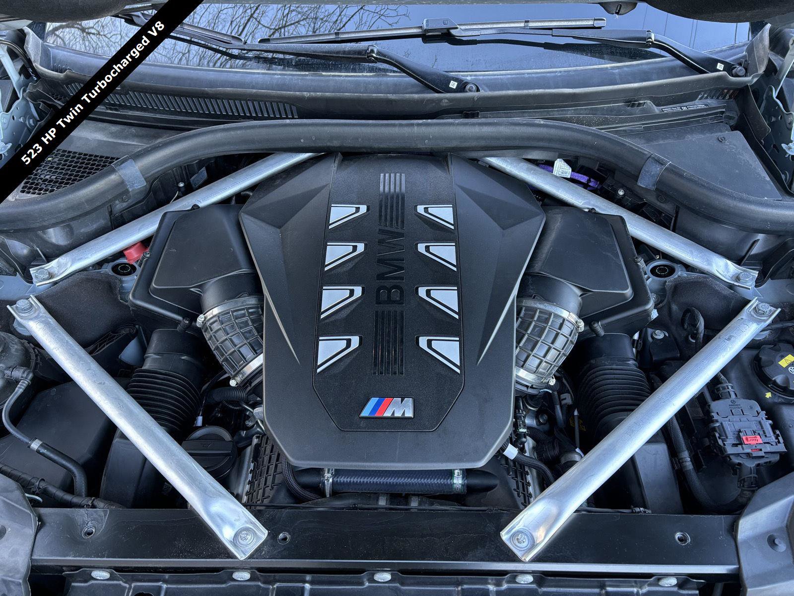 Used 2023 BMW X7 M60i w/ Executive Package image 6