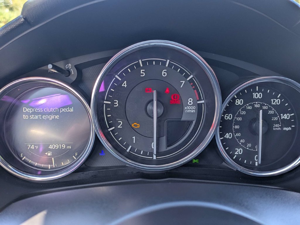 Used 2019 MAZDA MX-5 Miata RF Grand Touring w/ GT-S Package RWD image 23