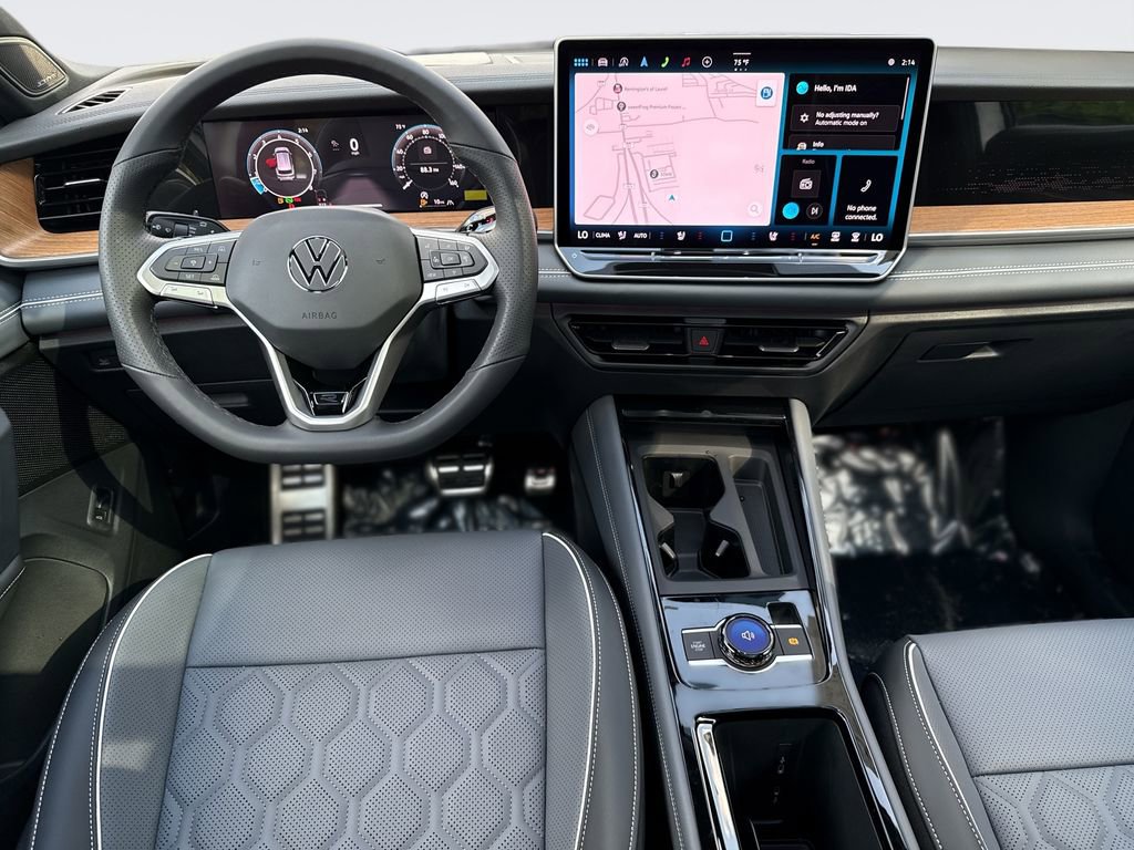 New 2026 Volkswagen Tiguan SEL R-Line AWD/4WD image 21