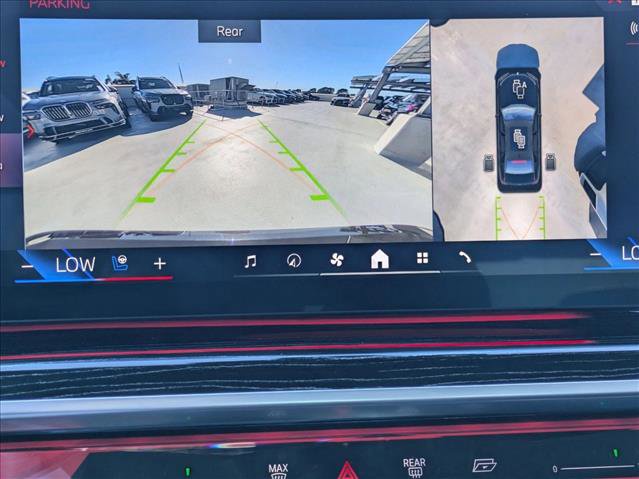 Used 2024 BMW 740i image 15