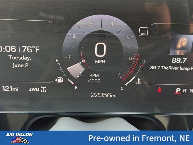 Certified 2025 GMC Yukon Denali Ultimate w/ LPO, Floor Liner Package AWD/4WD image 28