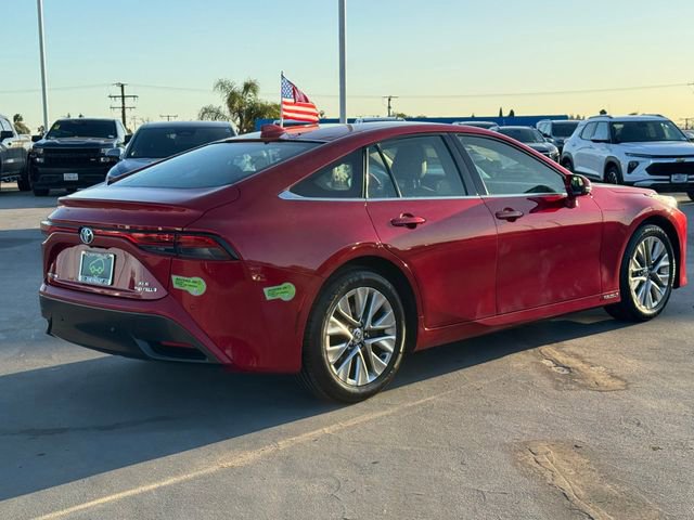Used 2022 Toyota Mirai XLE w/ Advanced Technology Package image 3