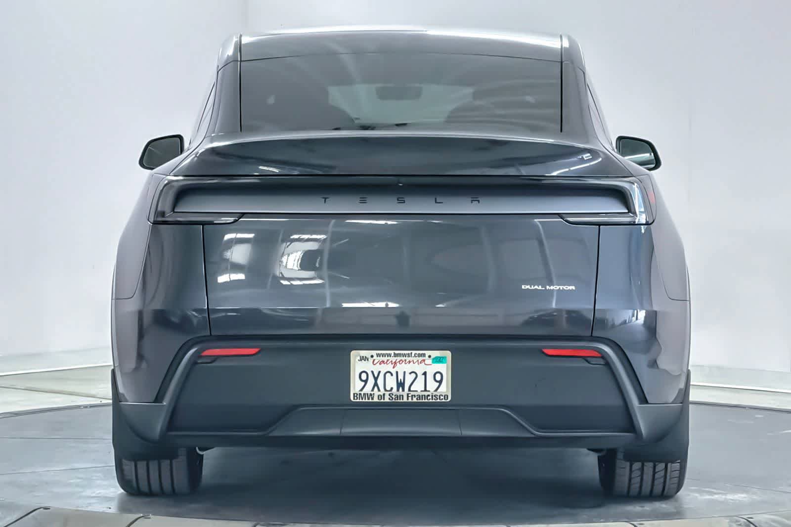 Used 2026 Tesla Model Y AWD image 7