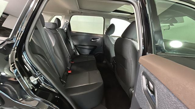 Used 2021 Nissan Rogue SV AWD/4WD image 29