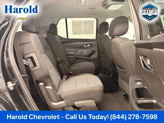 Used 2021 Chevrolet Traverse LT AWD/4WD image 9