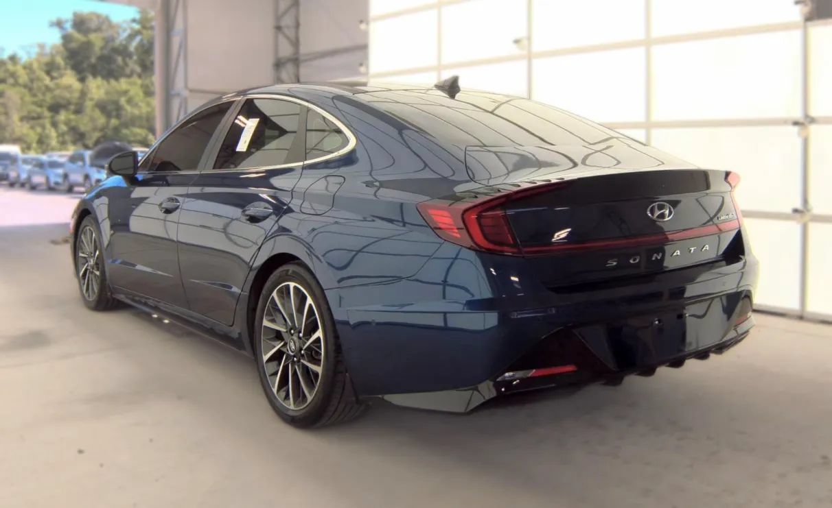 Used 2020 Hyundai Sonata Limited FWD image 4