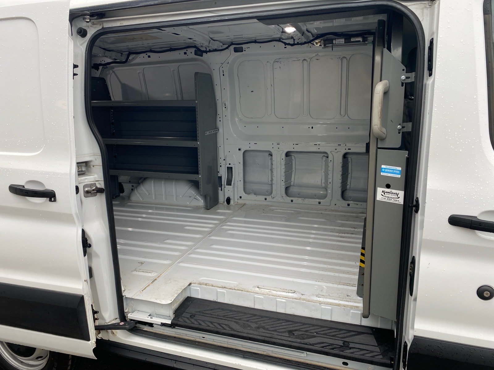 Used 2019 Ford Transit 150 130 Low Roof RWD image 22