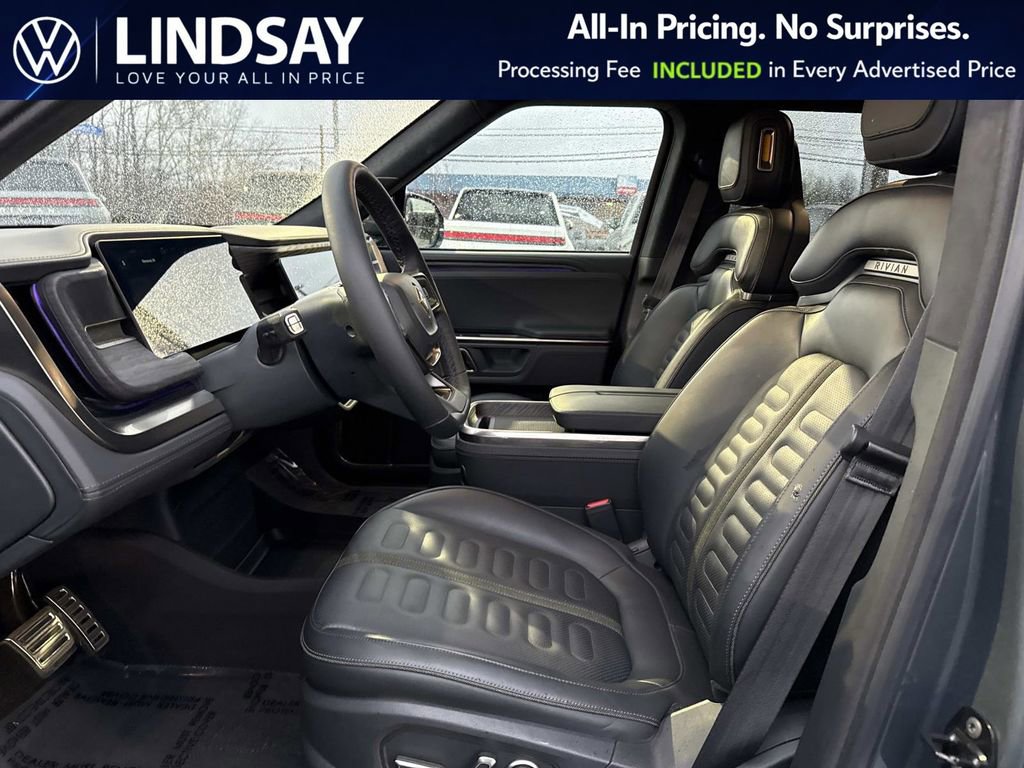 Used 2024 Rivian R1S Adventure image 10