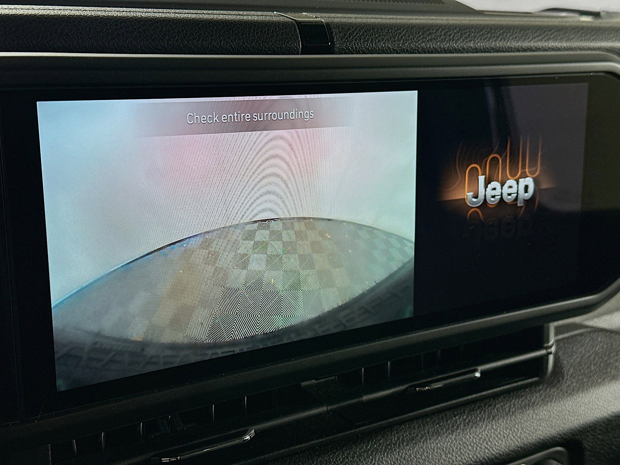 Used 2025 Jeep Wrangler Willys image 21