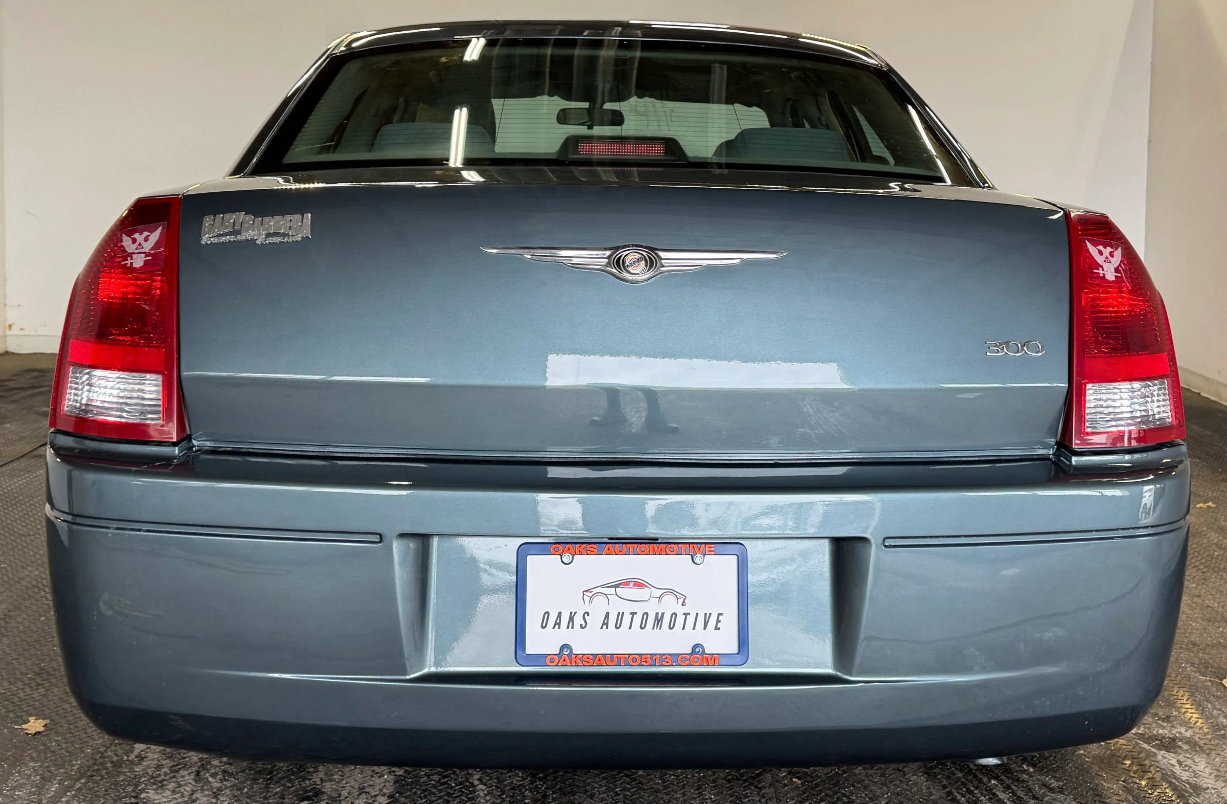 Used 2005 Chrysler 300 RWD image 6