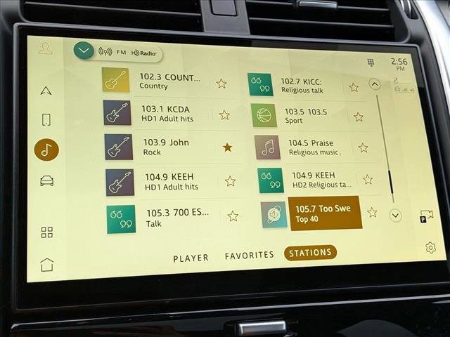 New 2024 Land Rover Discovery Dynamic SE image 16