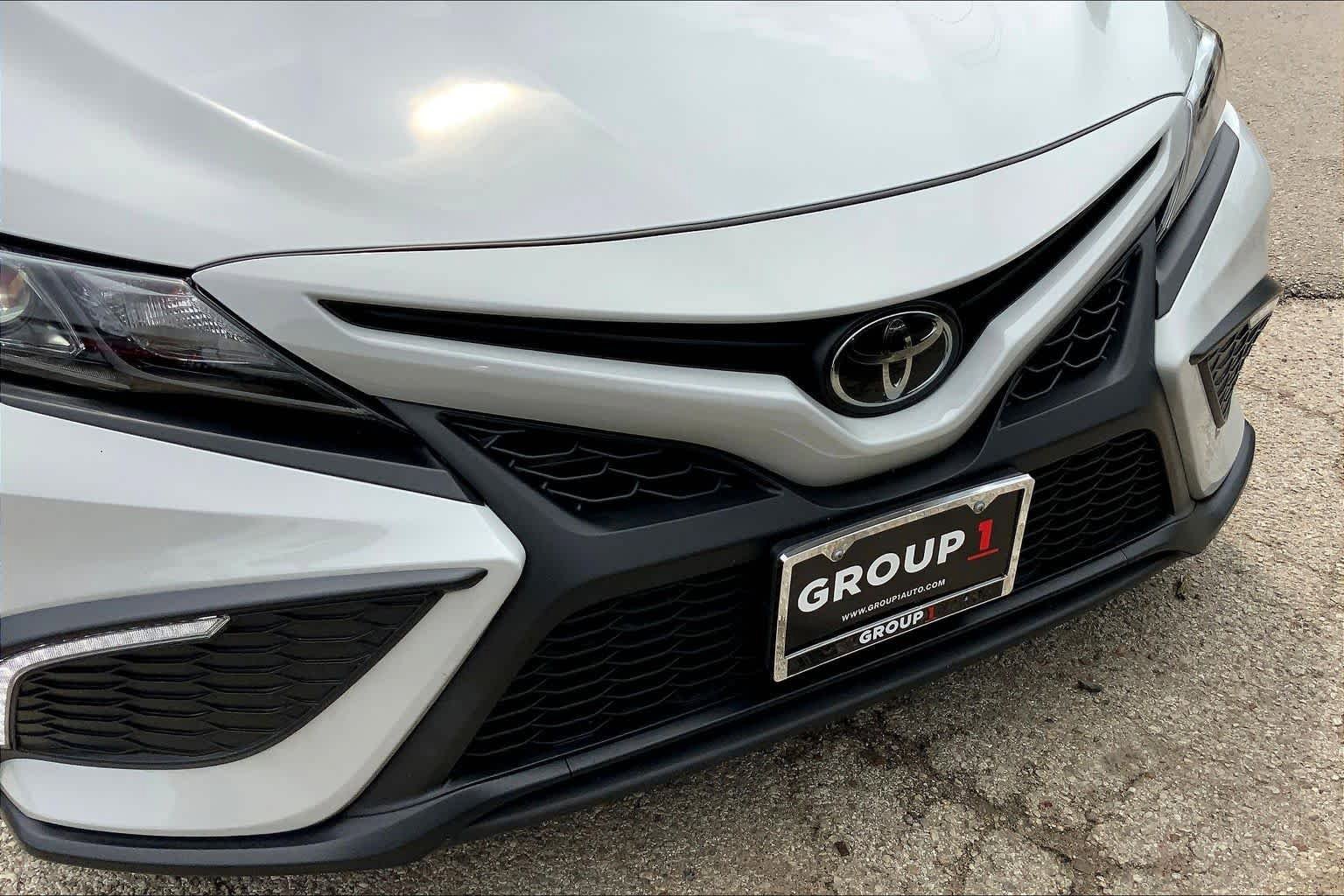 Used 2023 Toyota Camry SE FWD image 29