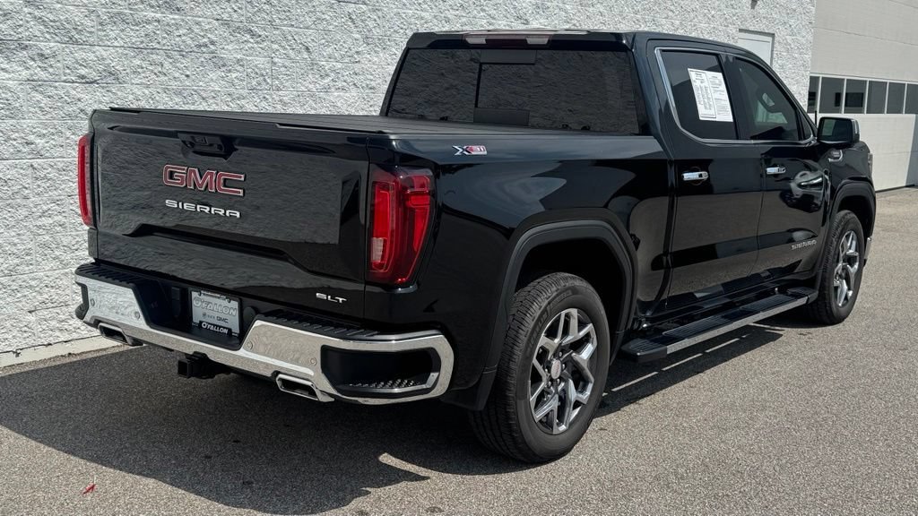 Used 2023 GMC Sierra 1500 SLT w/ SLT Premium Plus Package AWD/4WD image 3