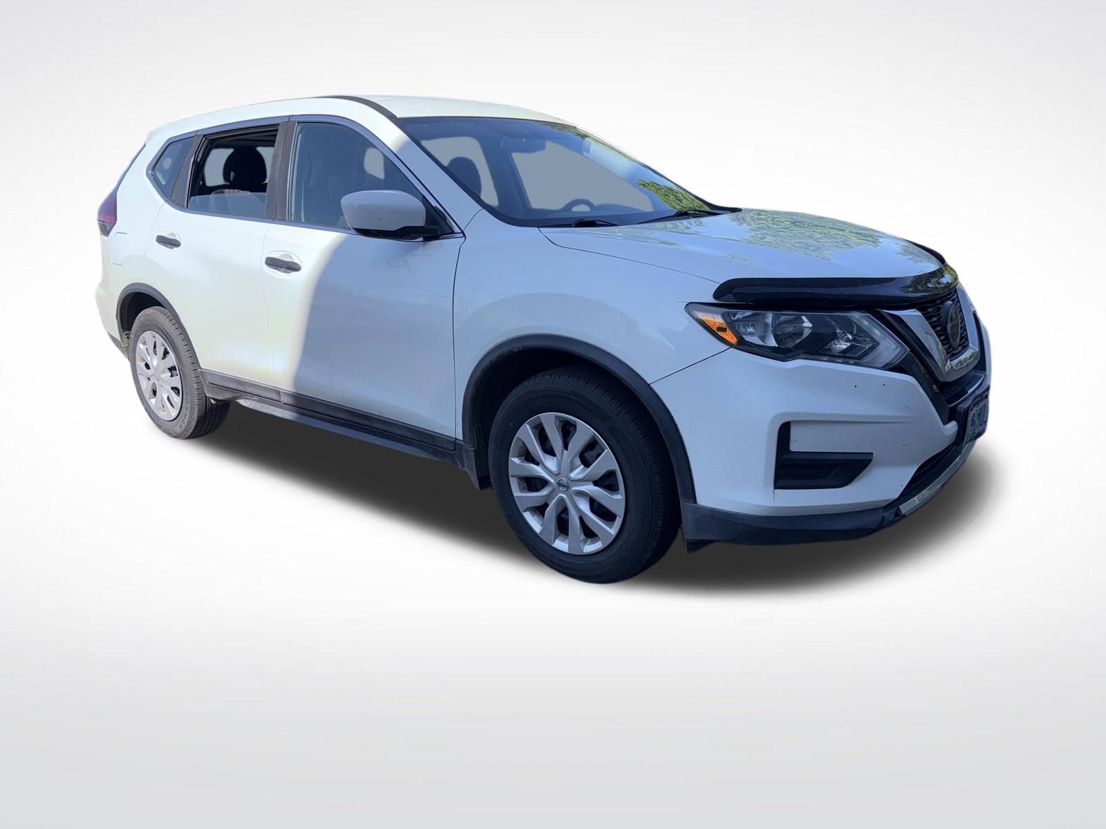Used 2018 Nissan Rogue S FWD image 7
