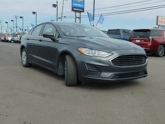 Used 2020 Ford Fusion S image 15