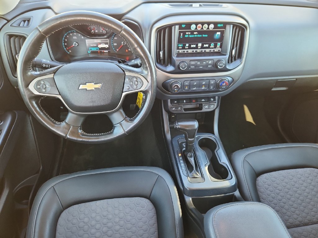 Used 2017 Chevrolet Colorado Z71 AWD/4WD image 11