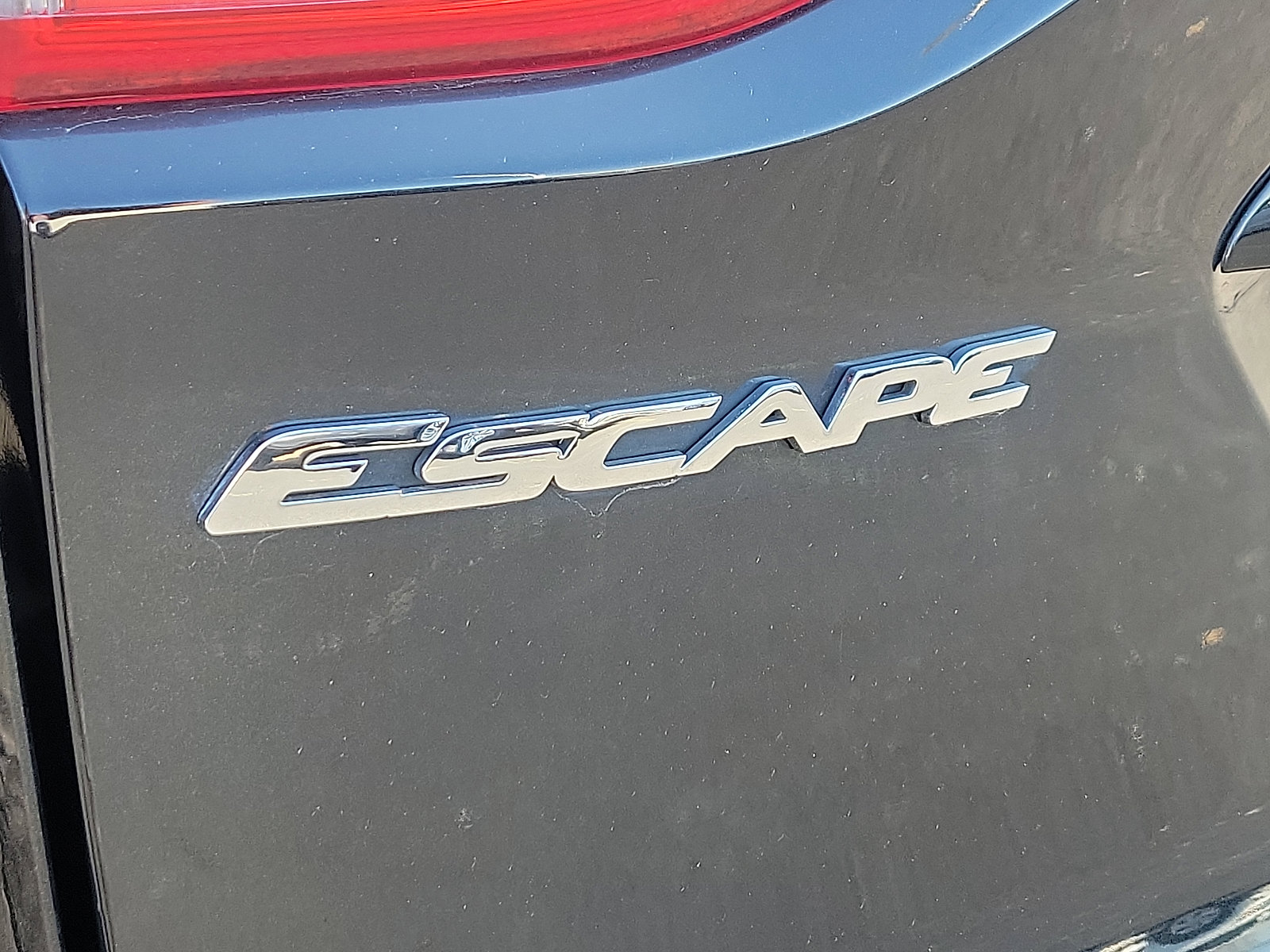 Used 2015 Ford Escape SE FWD image 27