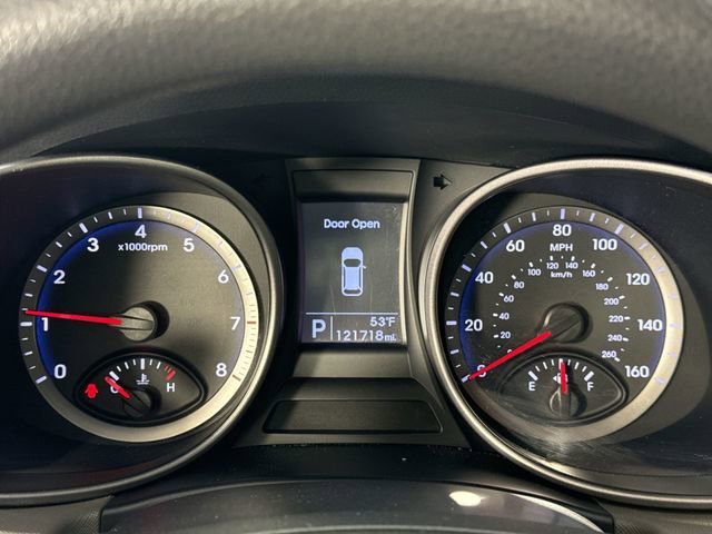Used 2016 Hyundai Santa Fe SE AWD/4WD image 16