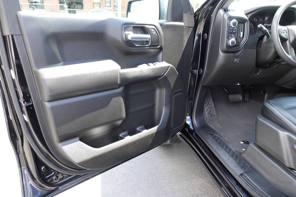Used 2023 GMC Sierra 1500 Pro w/ Graphite Edition AWD/4WD image 15