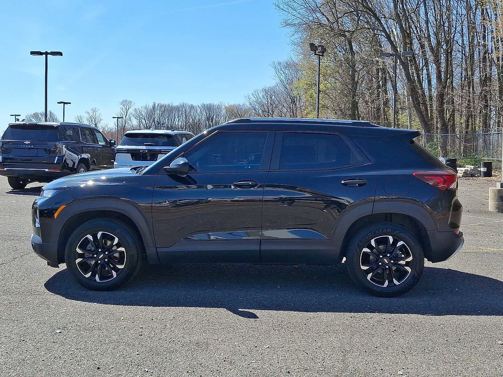 Used 2021 Chevrolet TrailBlazer LT w/ Convenience Package AWD/4WD image 4
