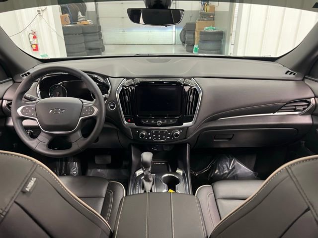 Certified 2023 Chevrolet Traverse Premier w/ Redline Edition image 23