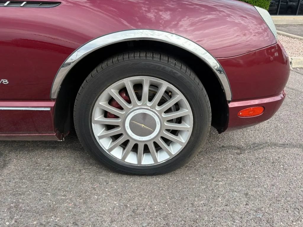 Used 2004 Ford Thunderbird RWD image 18