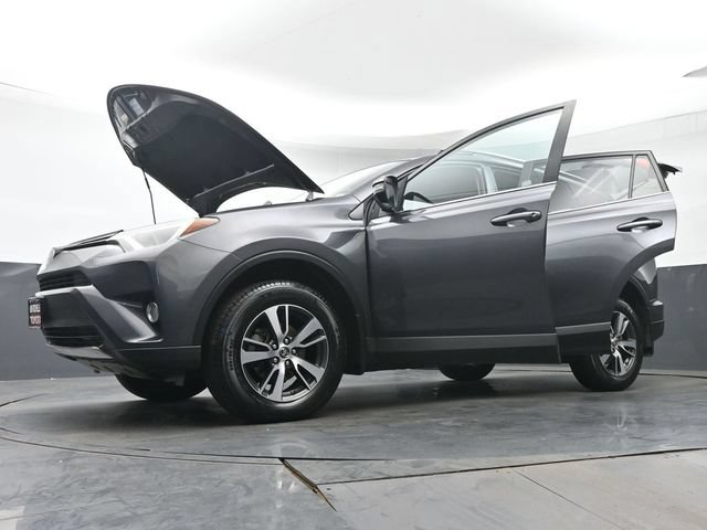 Certified 2018 Toyota RAV4 XLE w/ Plus Extra Value Package AWD/4WD image 44