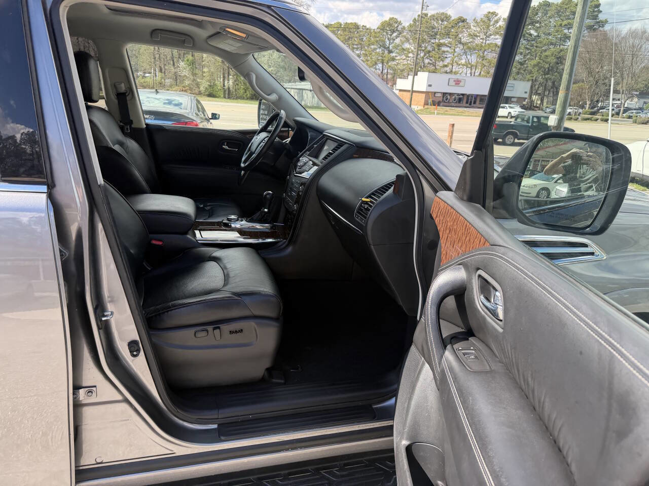 Used 2018 Nissan Armada SL w/ Moonroof Package AWD/4WD image 21