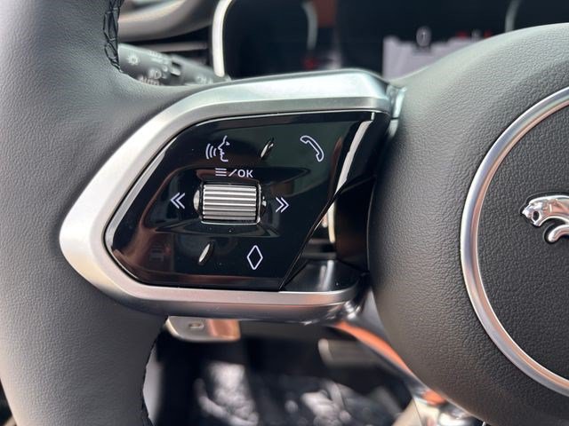 New 2024 Jaguar XF R-Dynamic SE AWD/4WD image 23