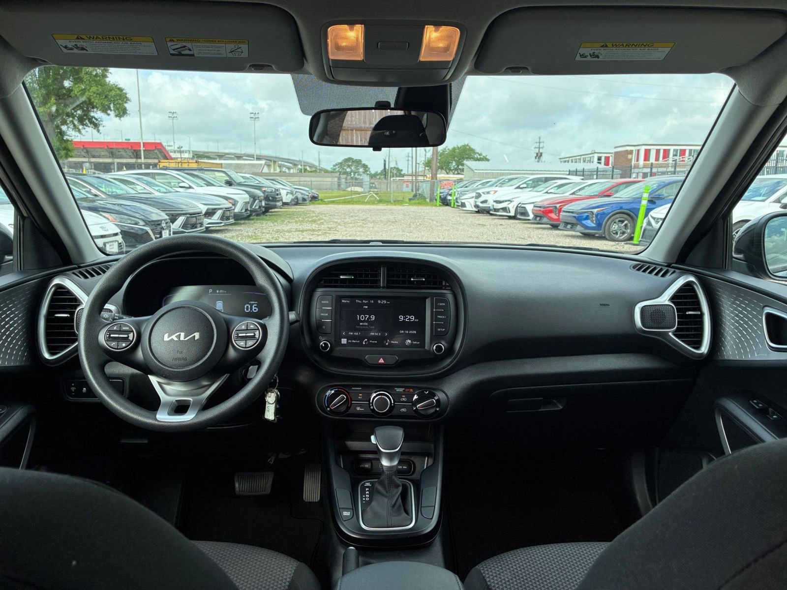 Used 2025 Kia Soul LX w/ LX Technology Package image 26