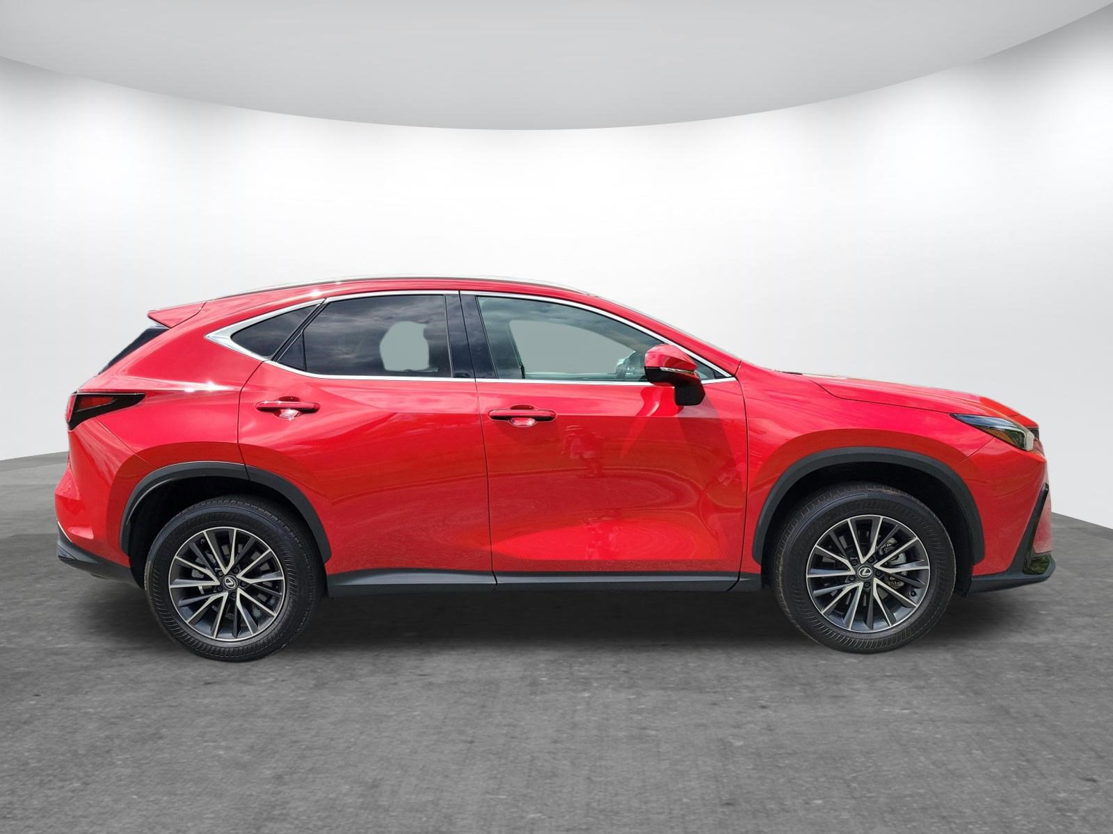 Used 2024 Lexus NX 250 FWD w/ Towing Package (2000 Lbs) video 2