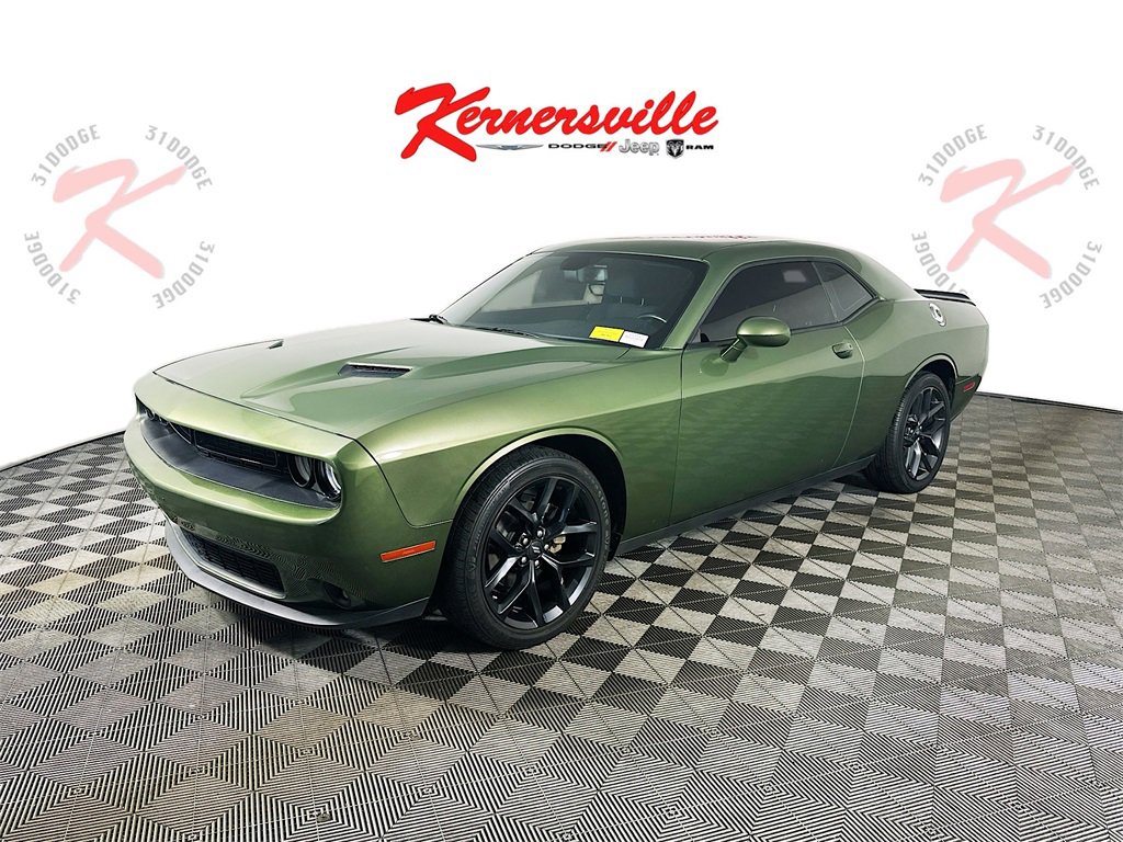 Used 2022 Dodge Challenger SXT w/ Blacktop Package image 3
