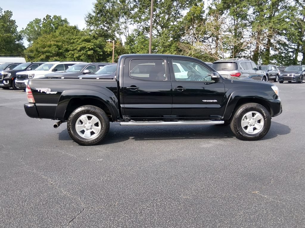 Used 2013 Toyota Tacoma 4x4 Double Cab w/ TRD Sport Pkg image 3