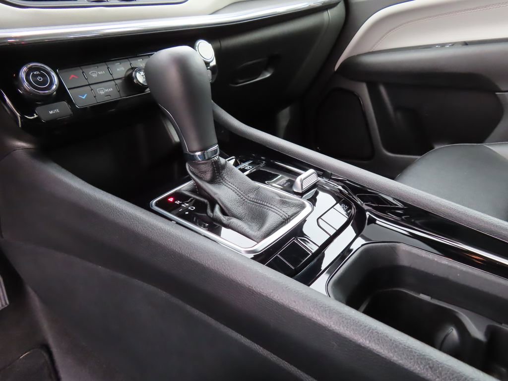 Used 2024 Jeep Compass Limited image 19