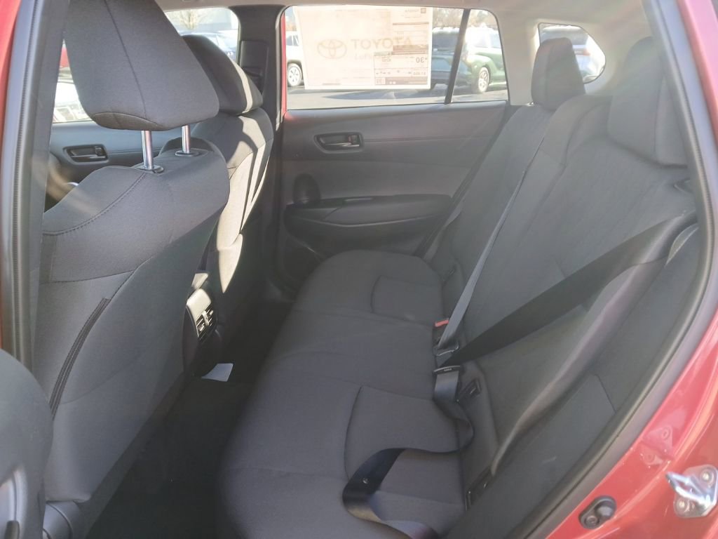 New 2026 Toyota Corolla Cross LE image 7