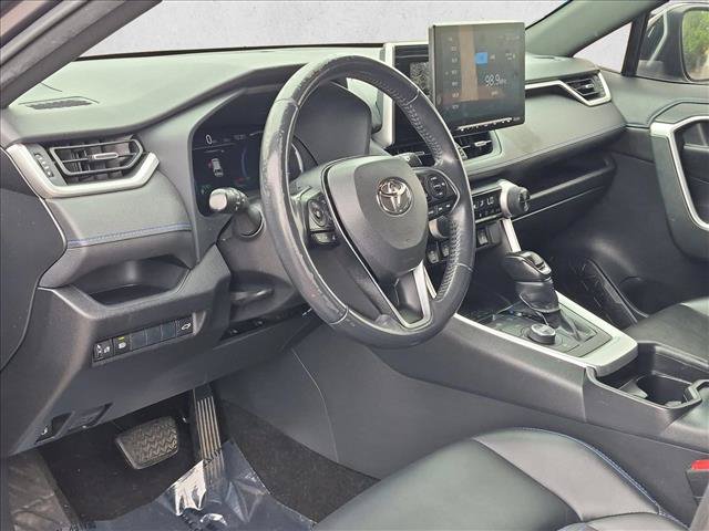 Used 2019 Toyota RAV4 XSE w/ Carpet Mat Package AWD/4WD image 8