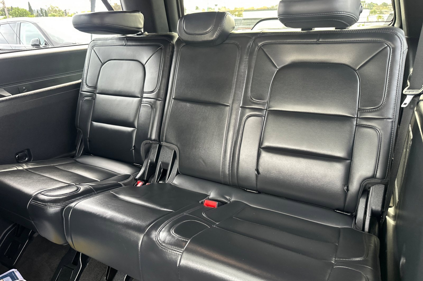 Used 2022 Lincoln Navigator L Reserve image 14