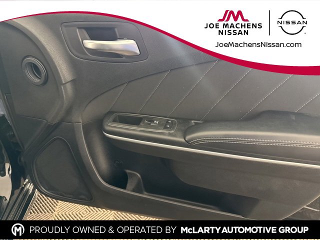Used 2022 Dodge Charger SXT image 24