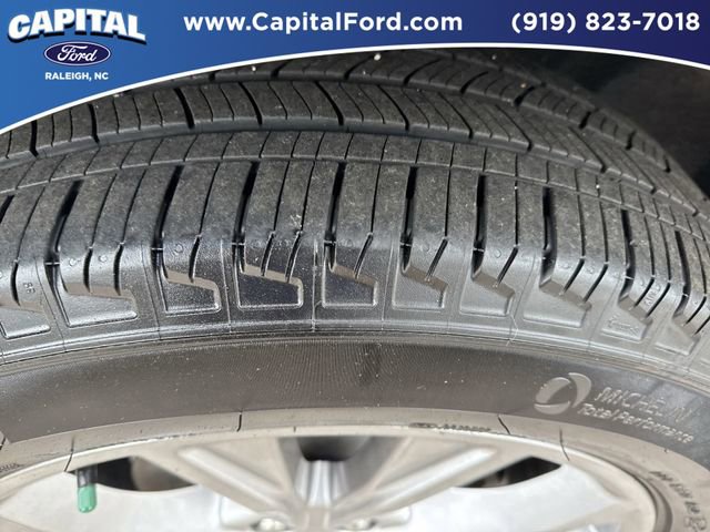 Certified 2023 Ford Explorer XLT w/ Equipment Group 202A image 14