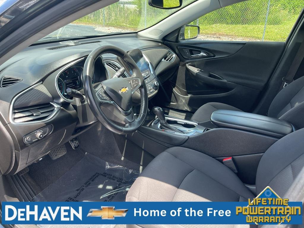 Used 2018 Chevrolet Malibu LT FWD image 11