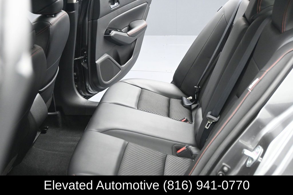 Used 2023 Nissan Altima 2.5 SR FWD image 18