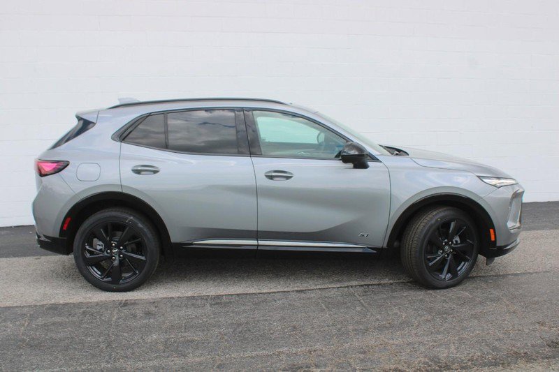 New 2025 Buick Envision Sport Touring image 3