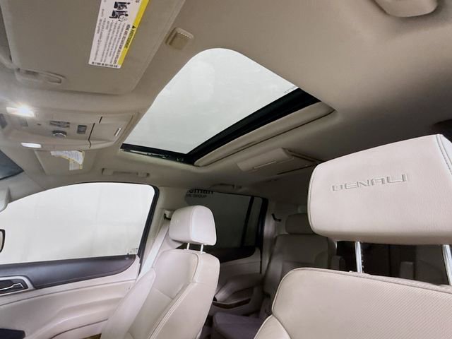 Used 2016 GMC Yukon XL Denali w/ Open Road Package image 23